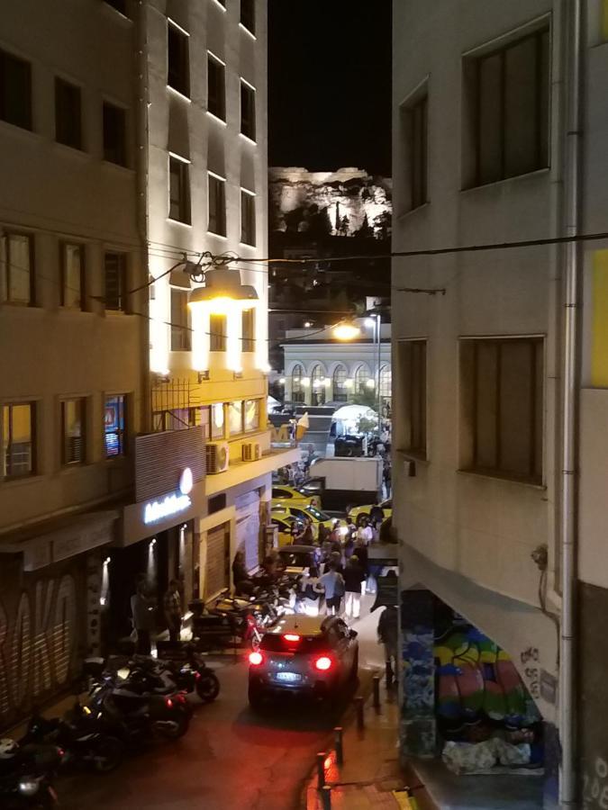 אתונה Amazing Apartments @ Monastiraki Subway Station מראה חיצוני תמונה