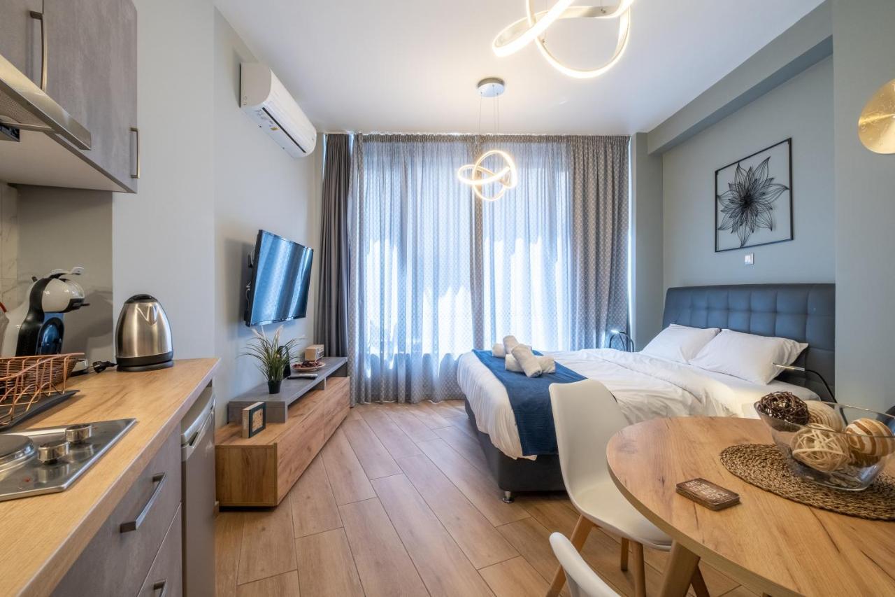 אתונה Amazing Apartments @ Monastiraki Subway Station מראה חיצוני תמונה