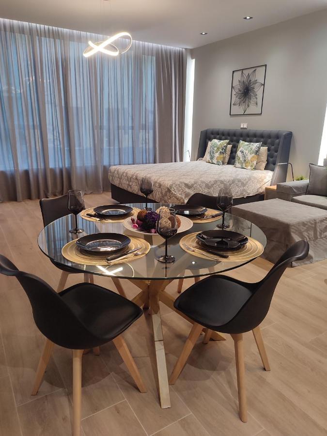 אתונה Amazing Apartments @ Monastiraki Subway Station מראה חיצוני תמונה
